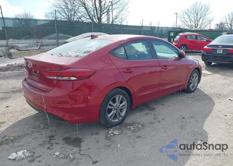 2017 Hyundai Elantra Se z USA, uszkodzony, nr VIN KMHD84LF4HU405831